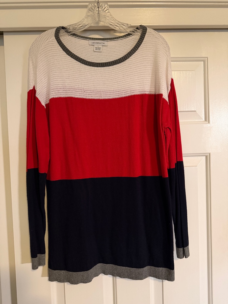 Liz Claiborne Thin Sweater Top